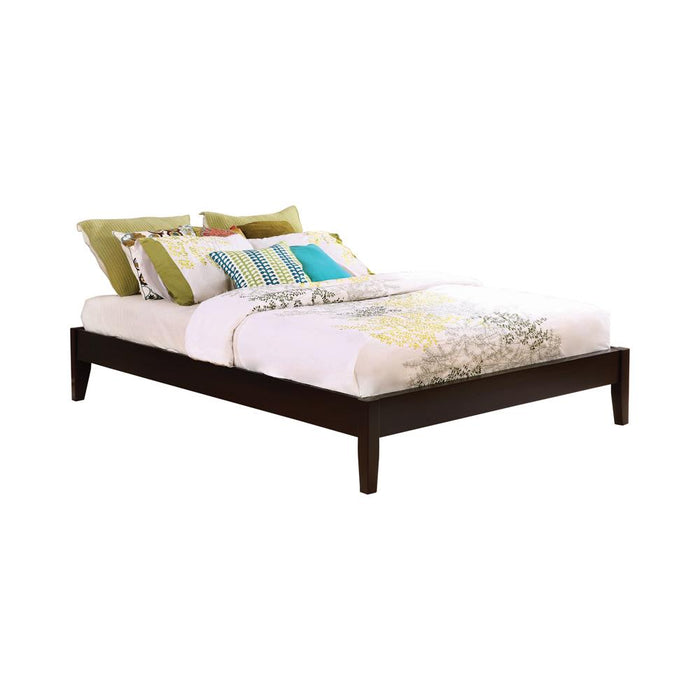 Hounslow California King, E.King, & Queen Universal Platform Bed Cappuccino - Sweet Furniture (Columbus, Ohio)