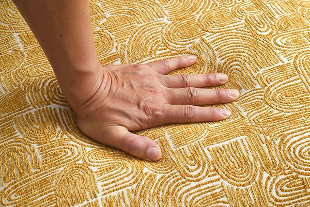 Aveni Accent Chair