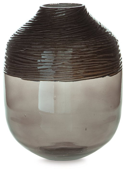 Harpwick Vase