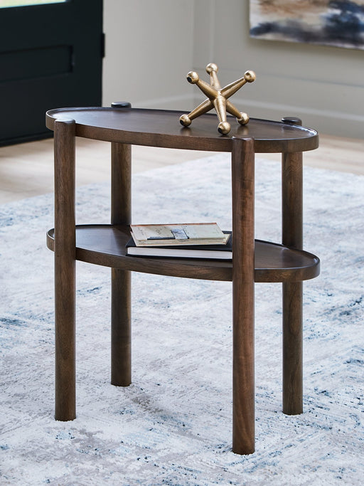 Wiattbury Accent Table - Sweet Furniture (Columbus, Ohio)