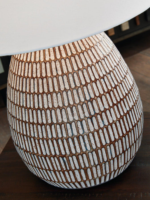 Darrich Table Lamp - Sweet Furniture (Columbus, Ohio)