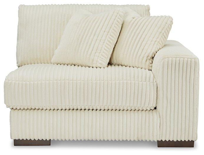 Lindyn Sectional - Sweet Furniture (Columbus, Ohio)
