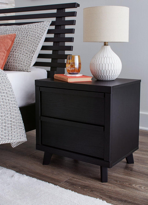 Danziar Nightstand - Sweet Furniture (Columbus, Ohio)