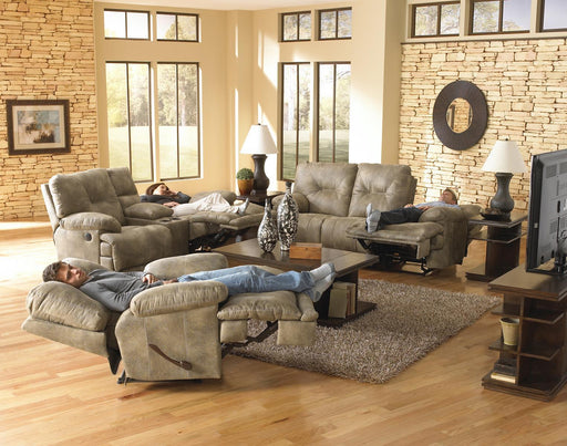 Catnapper Voyager Lay Flat Reclining Console Loveseat in Brandy Off - Sweet Furniture (Columbus, Ohio)