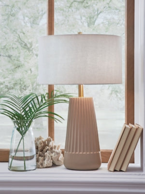 Dellner Table Lamp - Sweet Furniture (Columbus, Ohio)
