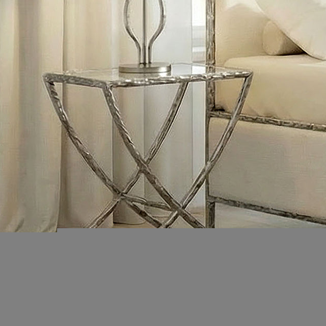 Vilna Side Table
