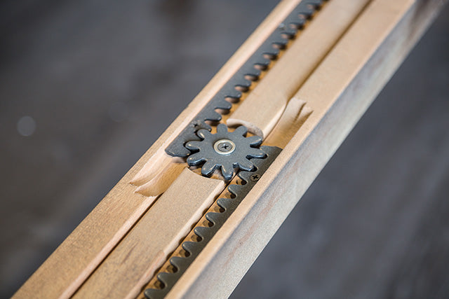 Hinwitz Dining Table Set - Sweet Furniture (Columbus, Ohio)